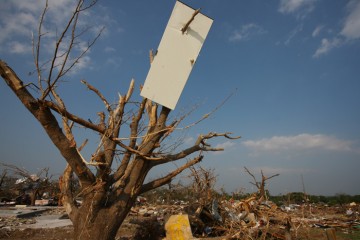 Granbury-Texas-tornado-Samaritan's-Purse-response-2
