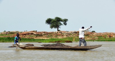 Fishing Niger Samaritan's Purse