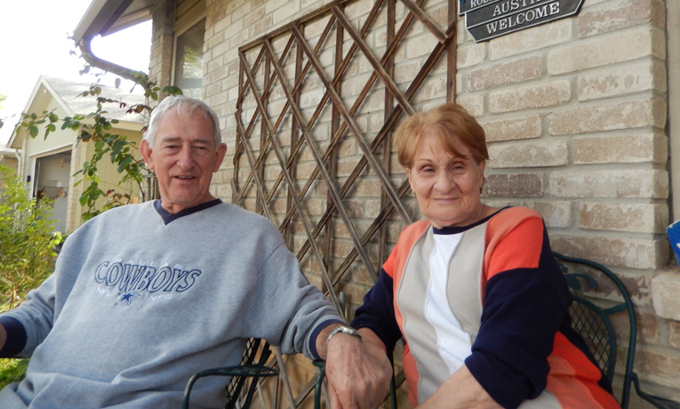 Elderly Newlyweds Thankful for Help After Flood