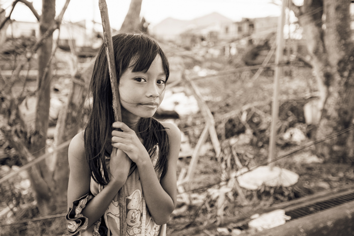 12-12-13-Philippines-blog-girl