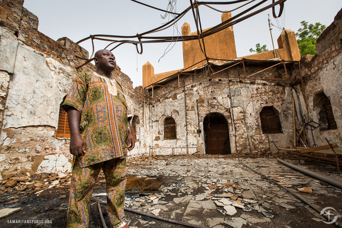 1569NE Niger Church Rebuilding Campaign
