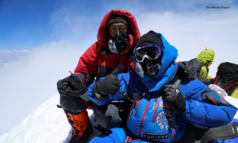 Wounded Veteran Conquers Mount Everest