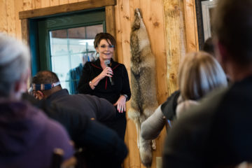 Governor Sarah Palin encouraged combat-wounded military personnel and their spouses.