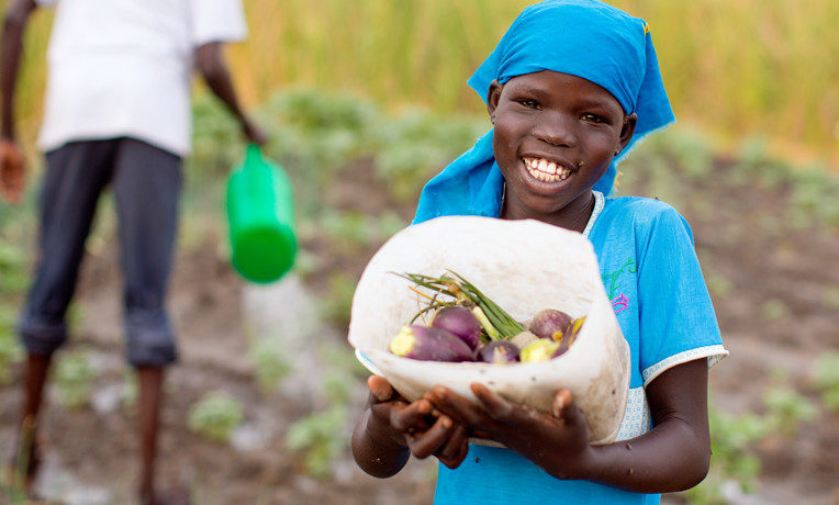 Working through churches and local Christian partners, Samaritan’s Purse provides farmers with seeds and tools that are appropriate for the particular soil and climate where they live. For a gift of $55, we can supply drought-resistant plants, fertilizer, tools, and training for gardeners and farmers as we sow seeds for the Gospel.