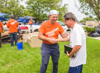 Volunteers in Texas