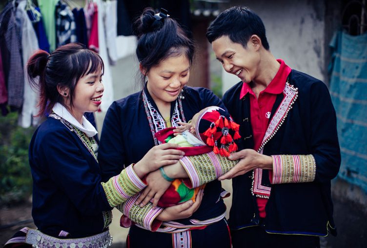 Traditional birth attendants in Vietnam 