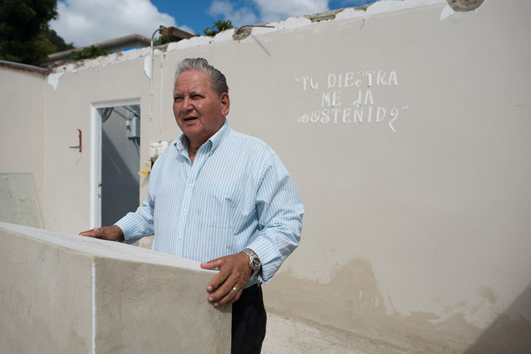 Pastor Jorge Sosa in Ponce, Puerto Rico