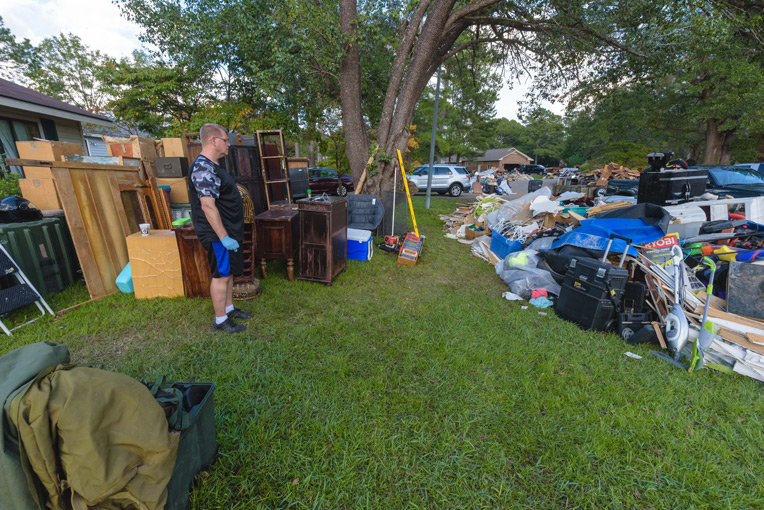 Volunteers Help Hard-Hit Military Families in North Carolina