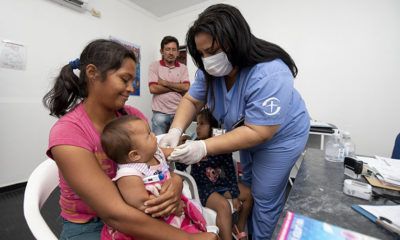 Mileydis and Adrian, Venezuelans in need, sought medical care for their youngest at our clinic.