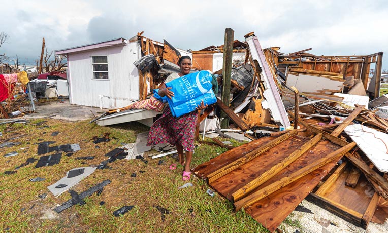 Samaritan’s Purse Distributing Relief Items in the Abacos