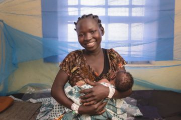 Hawa is thankful for a safe place to give birth. 