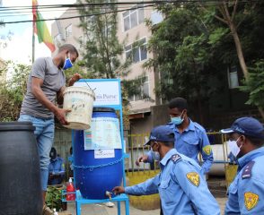 Police in Addis Ababa now have better access to handwashing stations provided by Samaritan's Purse to help officers prevent the spread of disease.