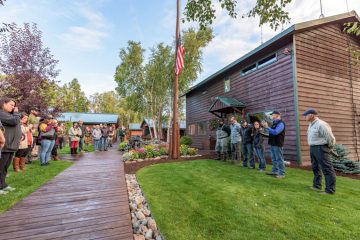 Each week veterans have an opportunity to honor the memory of fallen soldiers they fought alongside. In a special ceremony led by our chaplains, they can tack their bracelets to a dedicated wooden post situated beneath the American flag that flies at Samaritan Lodge.