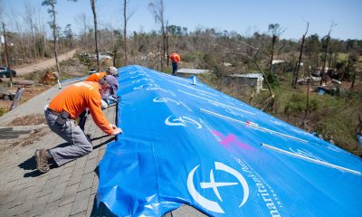 Samaritan’s Purse volunteers are helping homeowners in two parts of Alabama.