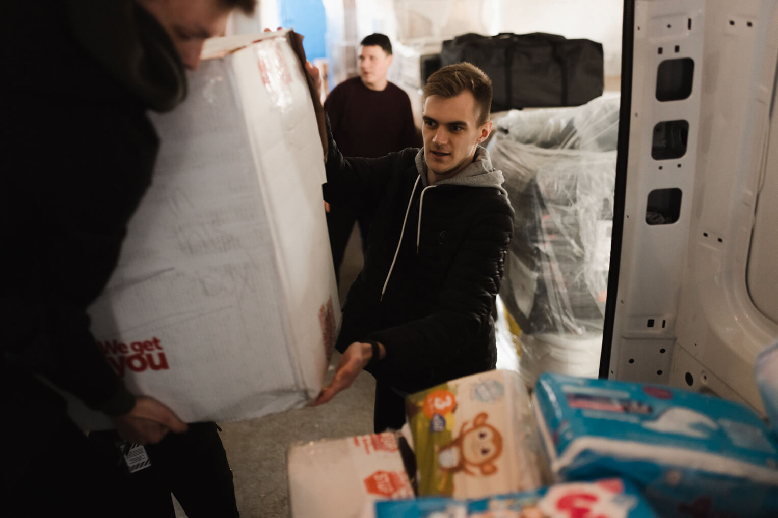 Samaritan's Purse staff, in partnership with the local church, are procuring and transporting large quantities of food and other essential items for families displaced by conflict in Ukraine.