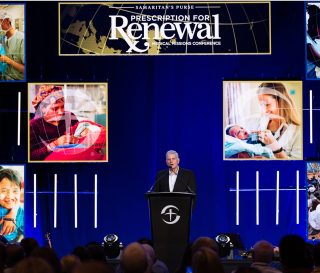 Franklin Graham addressed hundreds of healthcare professionals during the annual Prescription for Renewal conference.