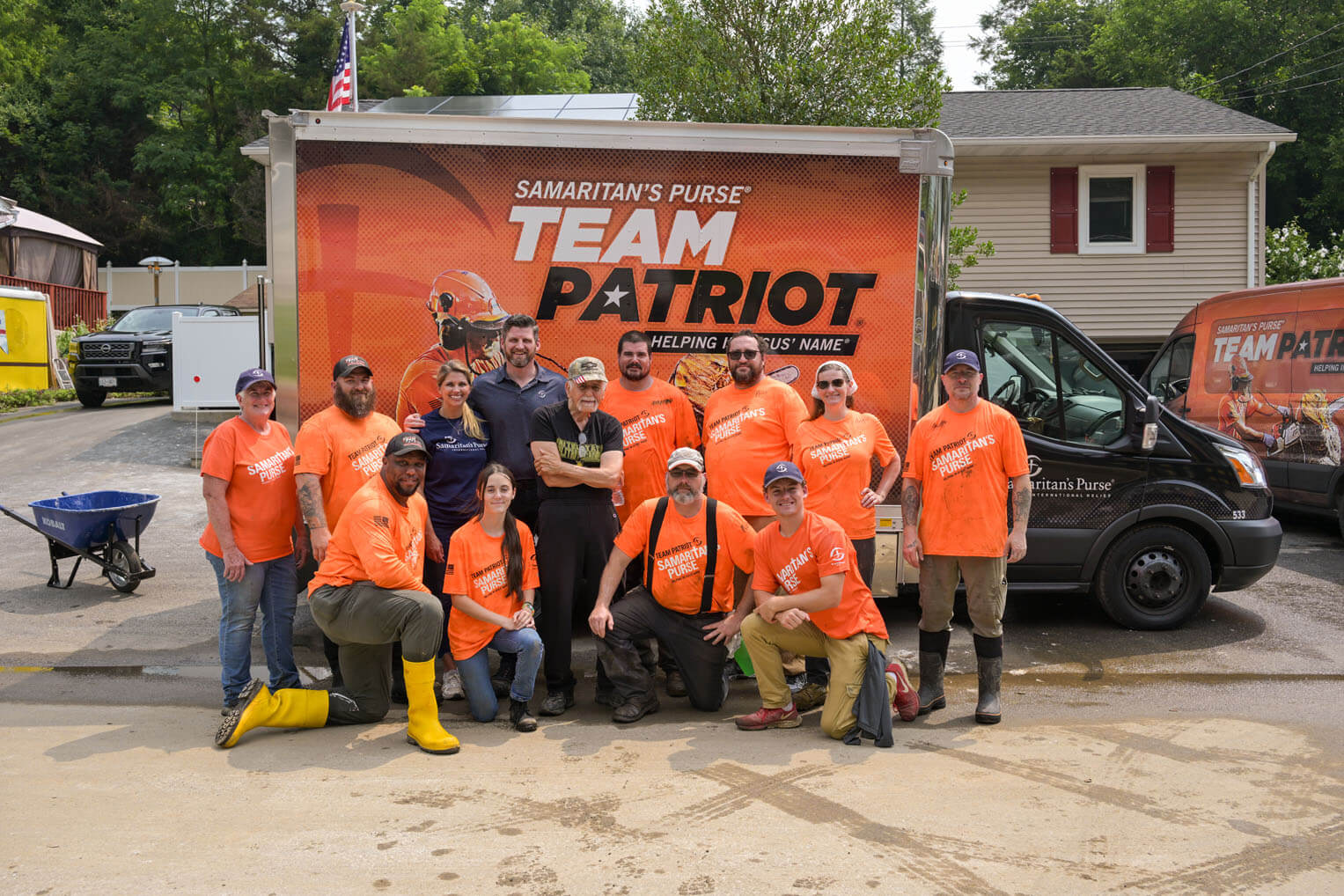 Edward and Kristy Graham visited with Team Patriot volunteers serving in New York.