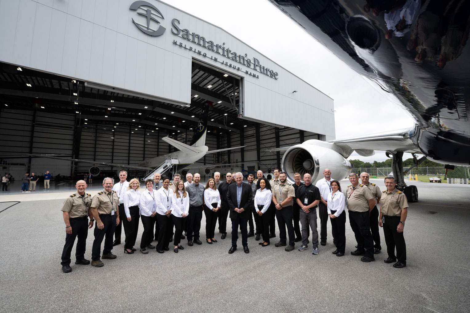 Franklin Graham joined aviation staff, key staff members, and special guests to dedicate our new Greensboro Airlift Response Center in North Carolina.