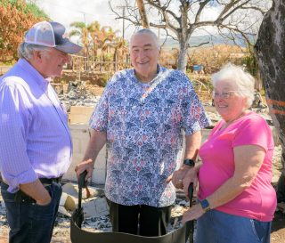 Franklin Graham meets with Pastor Arza and Ruth Brown in Lahaina on Maui.