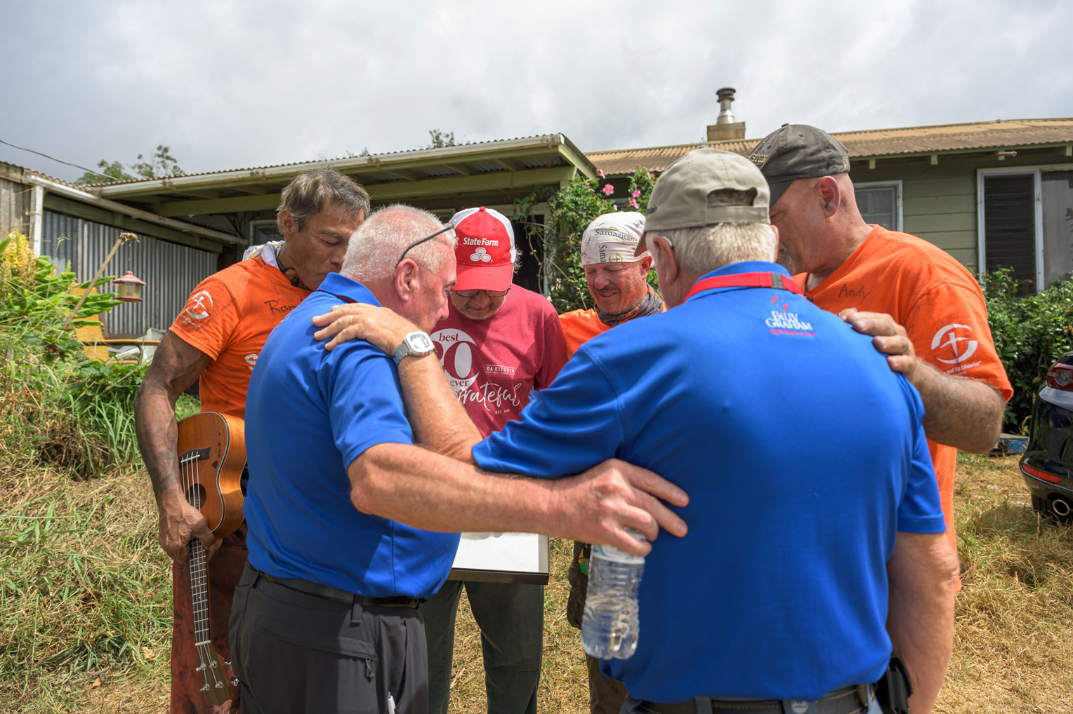 Billy Graham chaplains prayed with more than 900 Maui residents.