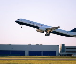 Nuestro avión de carga 757 partió el 11 de mayo,  llevando socorro y equipos al sur de Brasil.