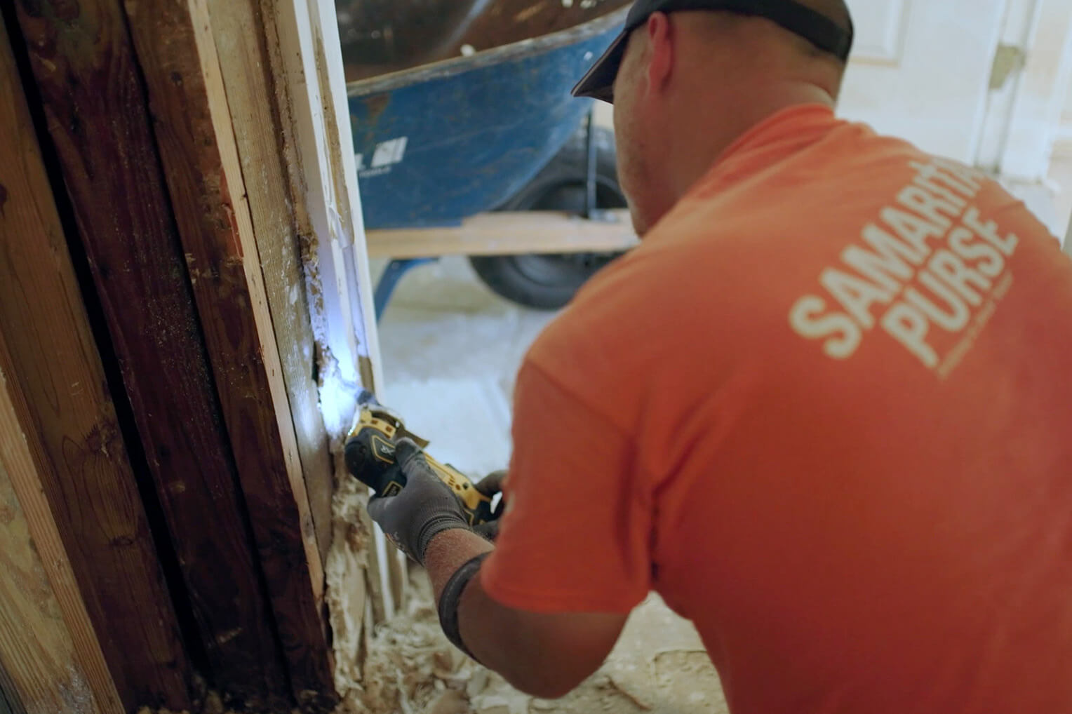 Samaritan's Purse volunteers are hard at work in Texas, helping homeowners recover after ruinous flooding. 
