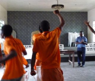 Prisoners at Liberia's Monrovia Central Prison are praising God for freedom in Christ during a Samaritan's Purse discipleship course.