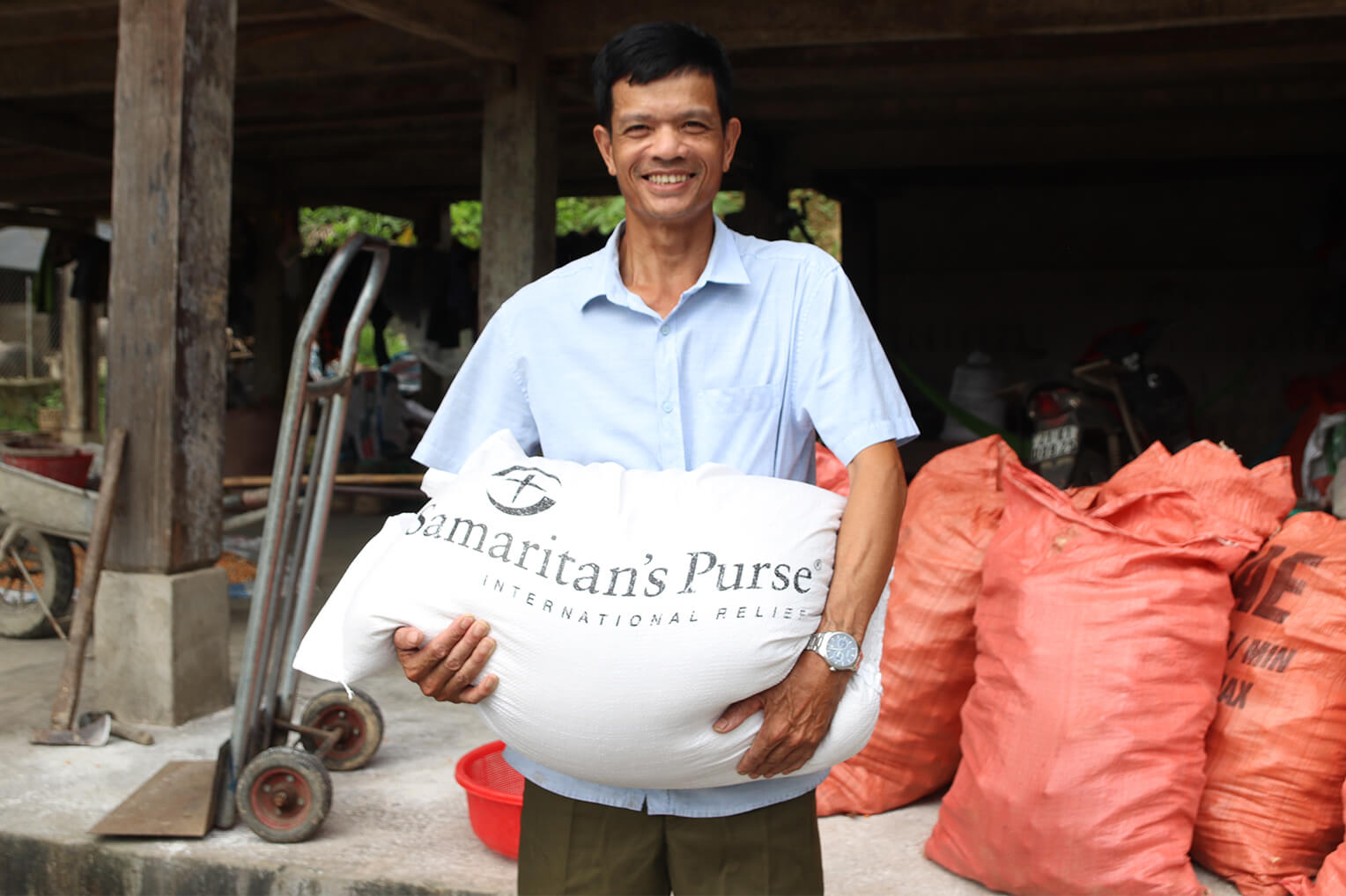 Samaritan's Purse bags of rice provide families in Vietnam's northern highlands with hope for the future. 