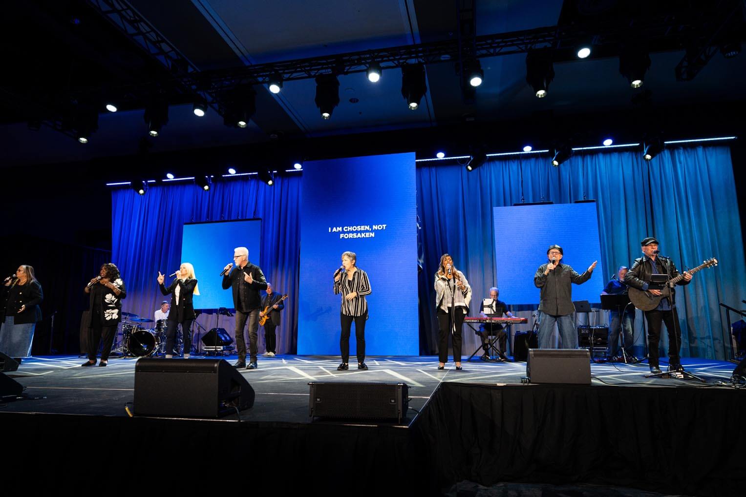 The Tommy Coomes Band led in worship. 