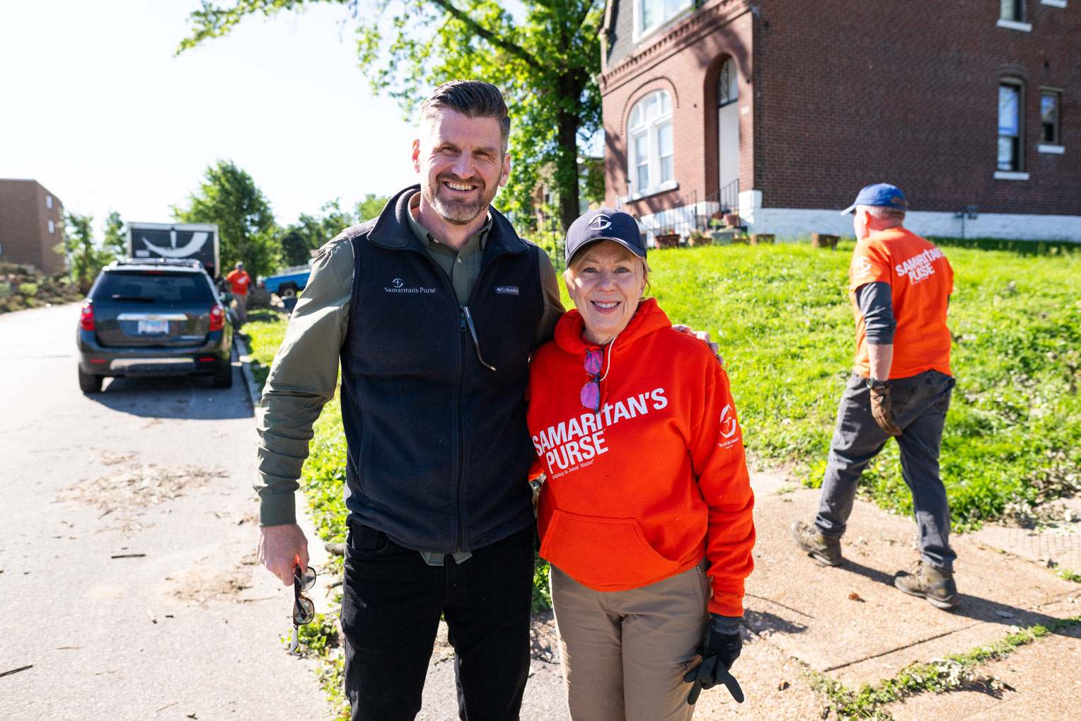 Edward Graham meets with Samaritan's Purse volunteer and Billy Graham chaplain Diane Blangna,
