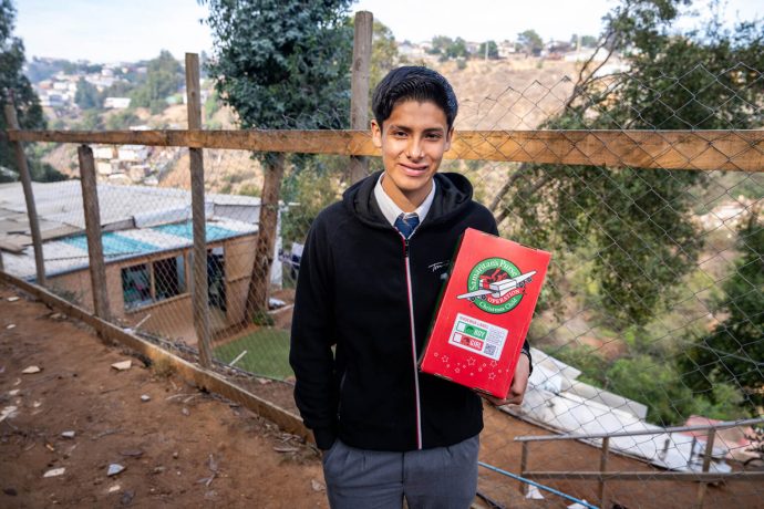 Johan with shoebox gift