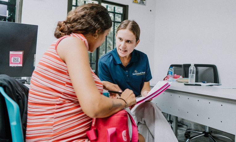 While providing comprehensive, excellent medical care to mothers in need, Samaritan's Purse staff at our mobile medical unit in Colombia also take time to show God's love to each patient.