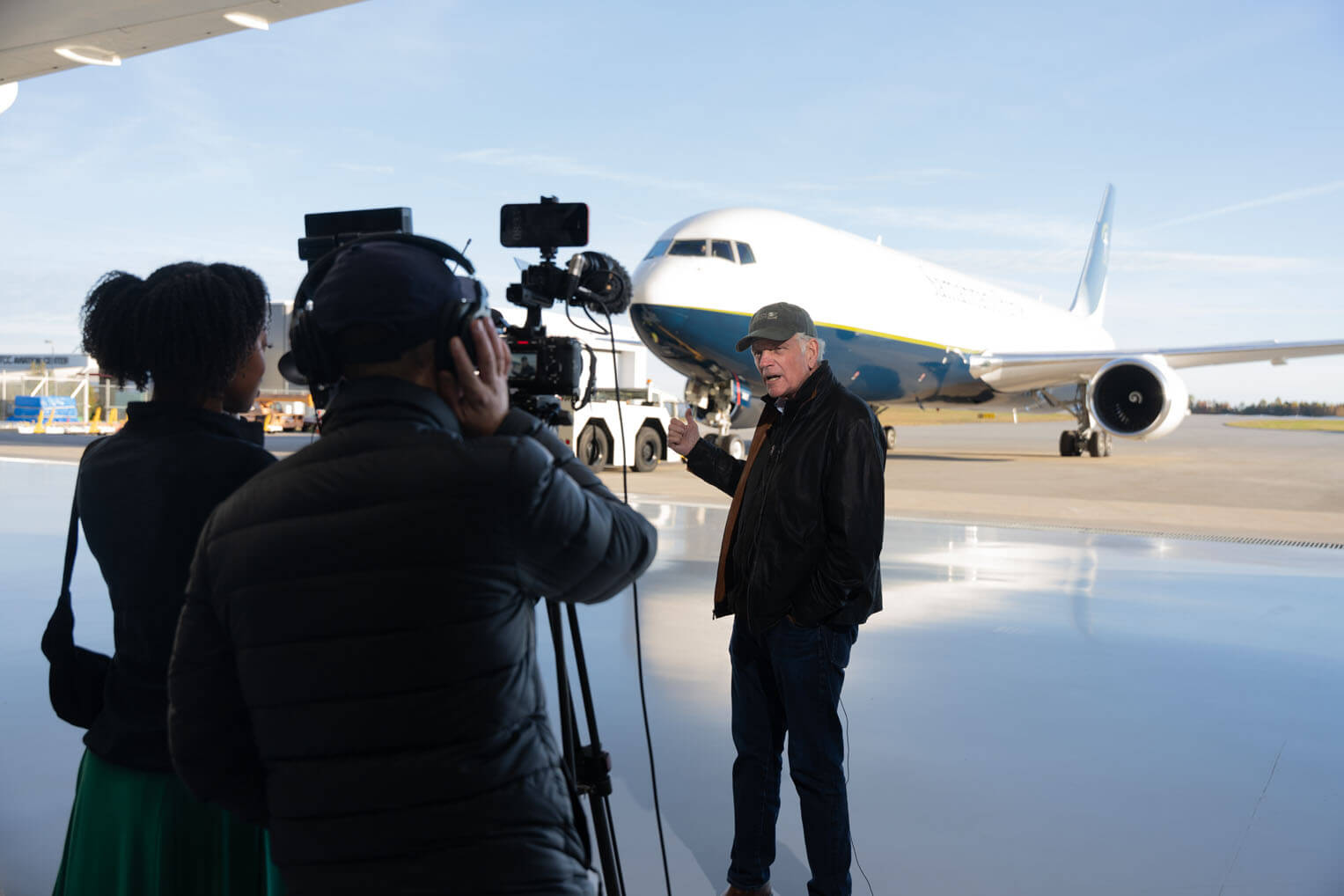 Franklin Graham habla sobre nuestro último vuelo de ayuda al Medio Oriente.