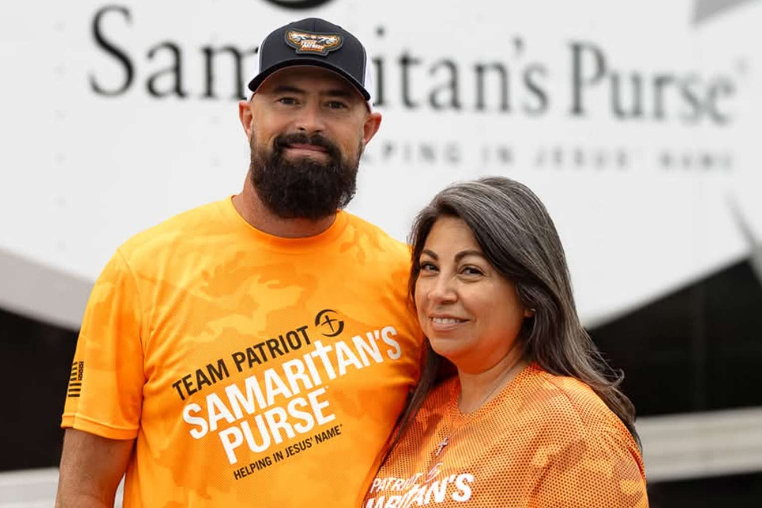2021 Operation Heal Our Patriots alumni Scott and Melissa Riddle served in Milwaukee with Team Patriot.