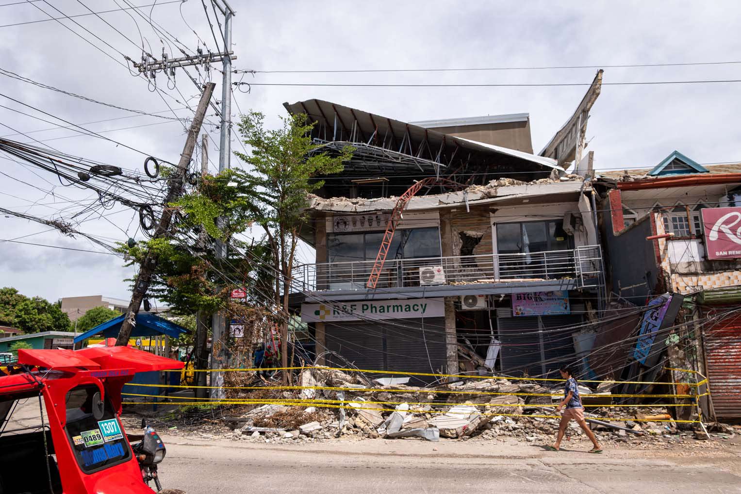 Las comunidades de la provincial de Cebú tienen un largo camino por delante para recuperarse del terremoto de magnitud 6.9 del 30 de septiembre.