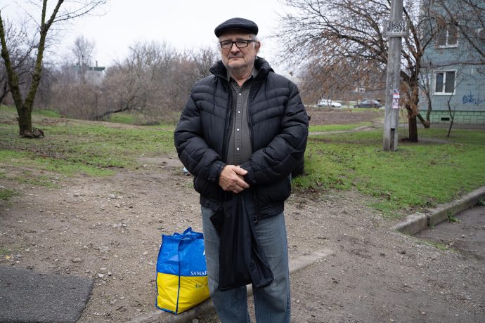 Alexander with food bag