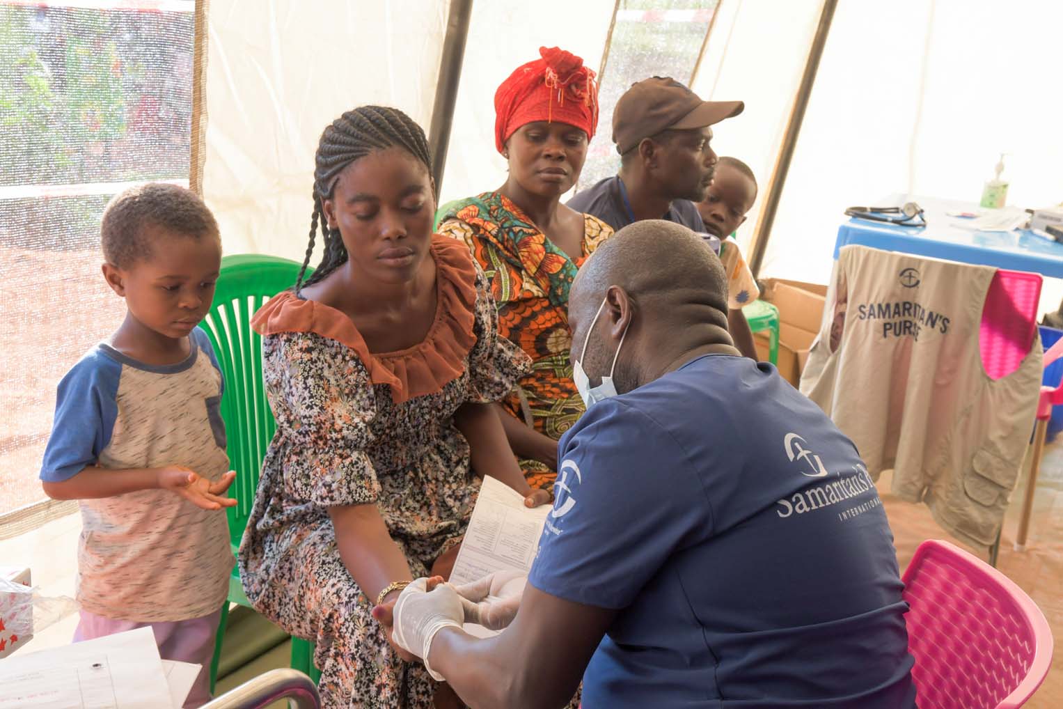 The mobile medical unit spent several weeks in Niangara where they conducted screenings, provided treatment, and referred patients for procedures, all provided by Samaritan's Purse.