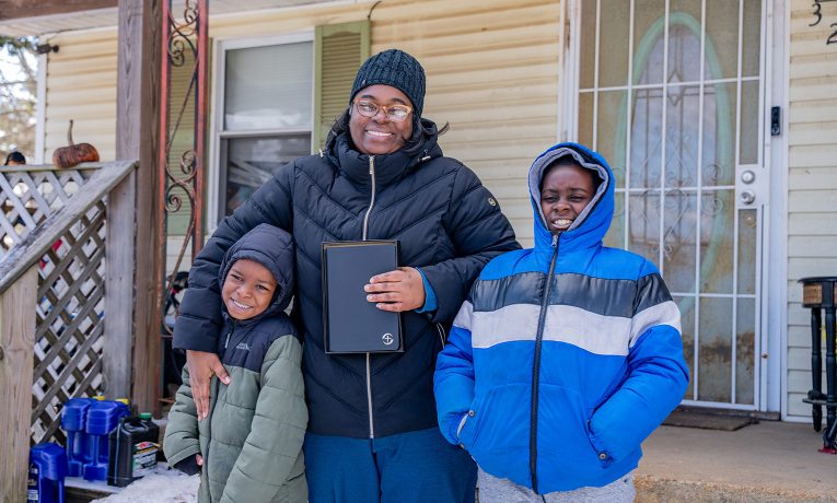 Samaritan's Purse teams are hard at work in Jesus' Name serving homeowners after a winter storm pummeled the southern states.