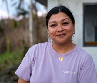 Temara oró para que Dios salvara a sus hijos cuando el tifón Sinalaku afectó su comunidad isleña. Él los salvó y le dio a la madre de dos niños una renovada perspectiva de paz y gratitud.