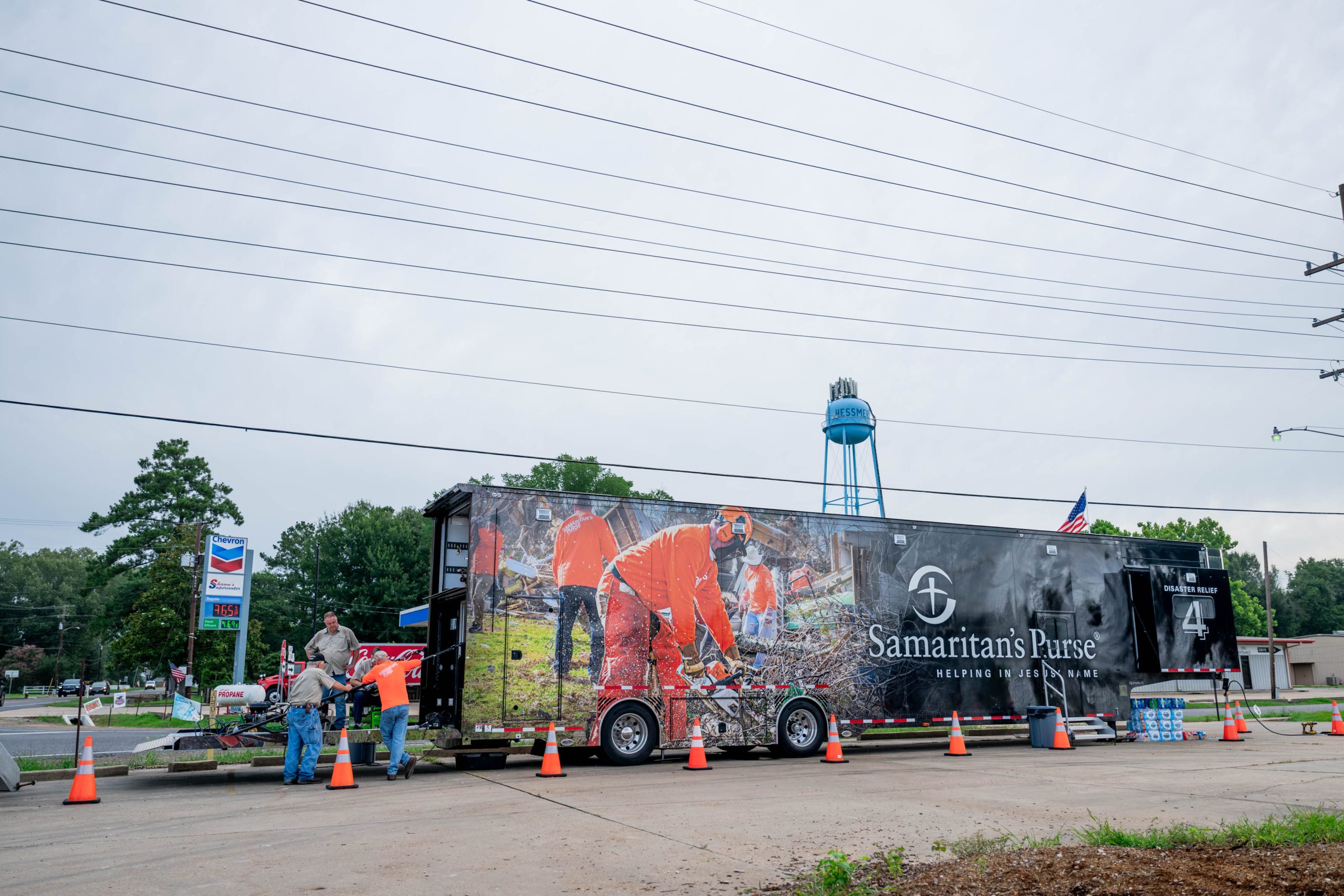 A Samaritan's Purse Disaster Relief Unit is positioned at our partner church in Louisiana.