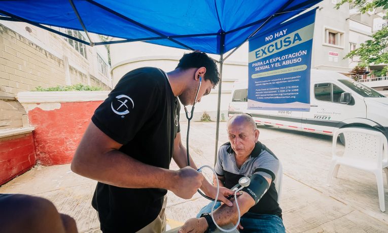 Overlooked Venezuelan migrants in Colombia are experiencing God's love through a new Samaritan's Purse medical program.