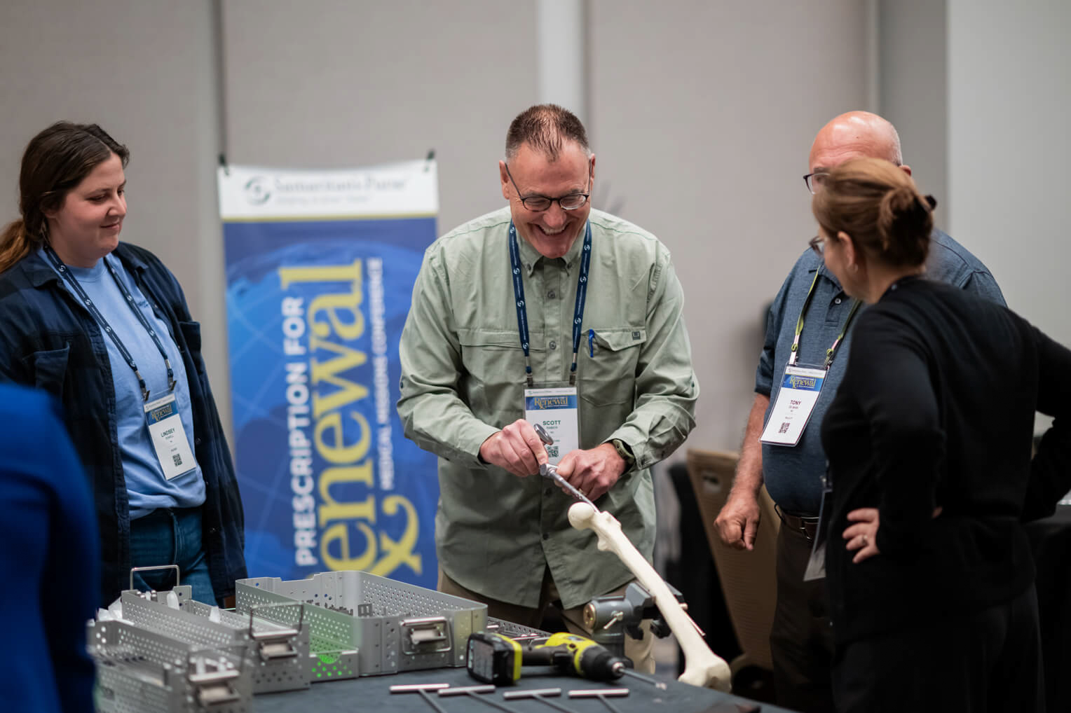 2671US-B1-927 Breakout sessions covered a number of topics related to working disaster zones and mission hospitals.