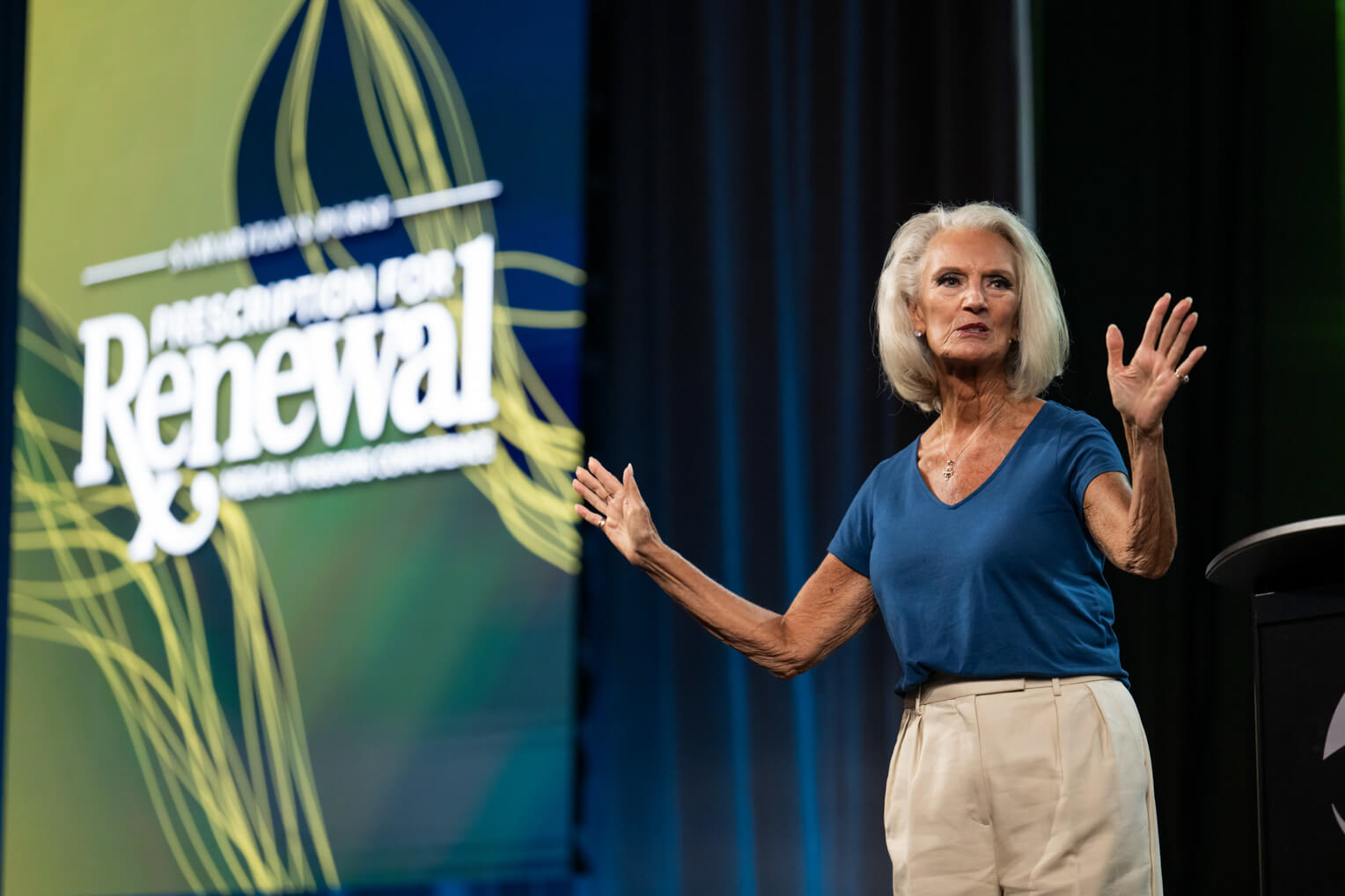 Bible teacher Anne Graham Lotz encouraged attendees to look heavenward in difficulty and toward our future with Jesus Christ.