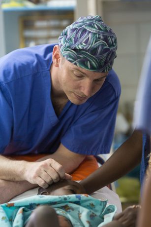 Mukinge Mission Hospital in Zambia with Dr. Darren Tompkins
