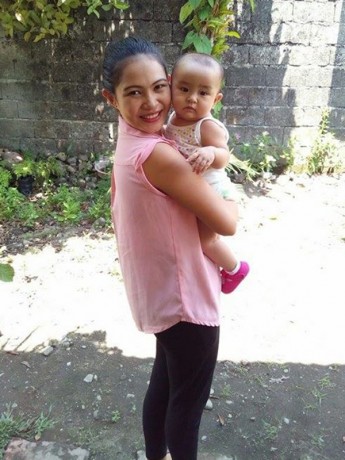 Gen and her daughter Adrielle